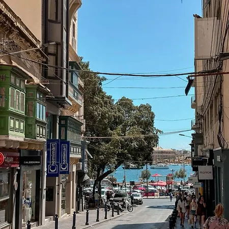 Apartamento Stylish 2br Near Seafront Sliema